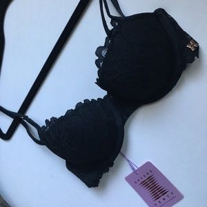 Black Laced Fenty bra